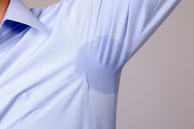 Hyperhidrosis: הסיבות של הופעת